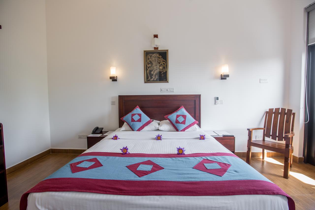 Villa Tissa Beach Resort Велігама Екстер'єр фото
